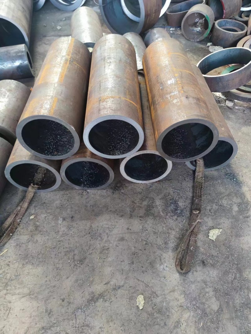 建阳建阳建阳12Cr1MovG无缝钢管切割